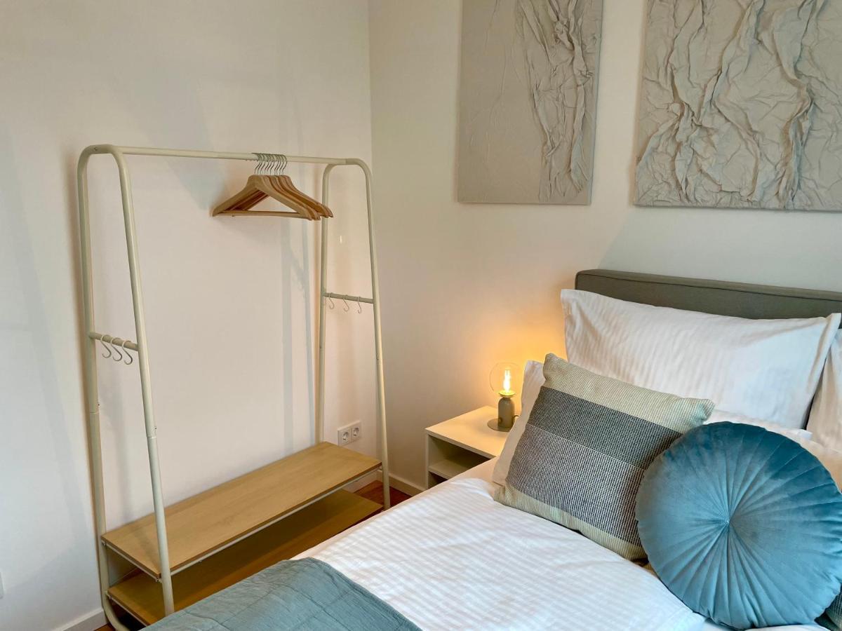 Neubau - S-Bahn Nah - Koeln Messe/Hbf Apartment Bergisch Gladbach Bagian luar foto